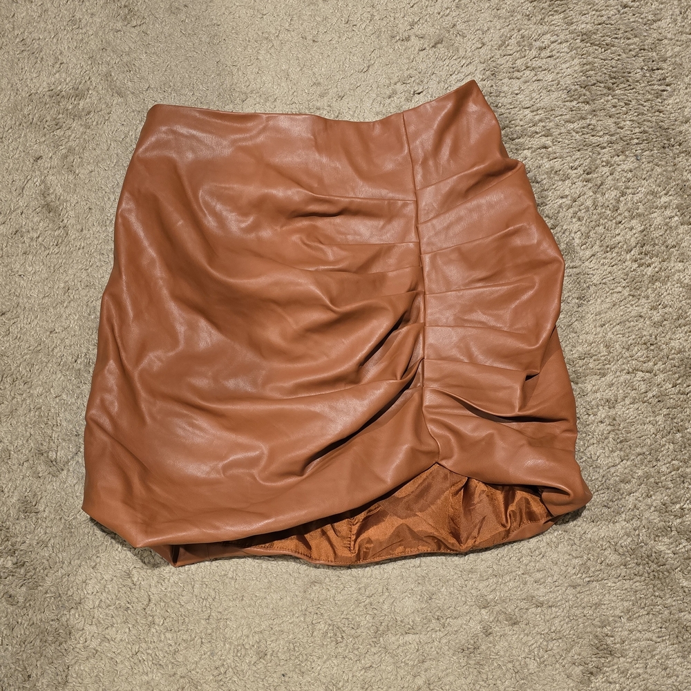 Pink Lily Ruched Mini Skirt in Brown